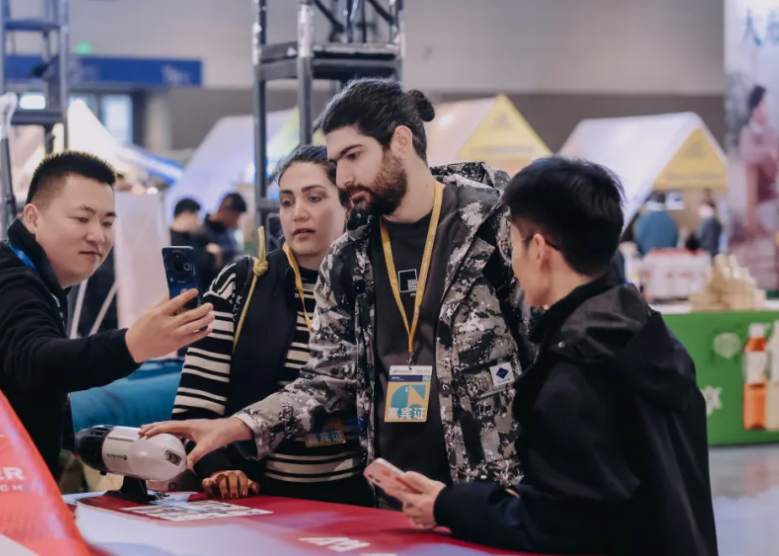 2026�Ϻ��������Ȼ��ռ����ü�����װ��չ����