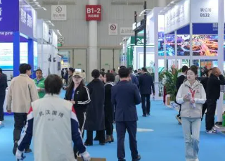 2026��17���й����͡�֬����������չ����