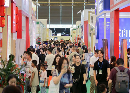 2026�人�������ܹ������Զ���չ����