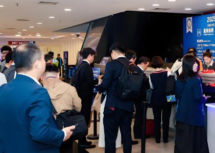 2026��QSE��30���Ϻ�������ҵ���������ѧչ����