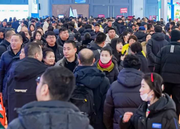 �й������ݣ�����ůͨ�յ����䶳����չ���������������ײ�Ʒ�ɹ�