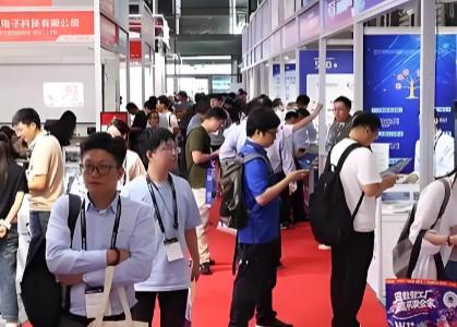 2026�Ϻ����и����뽨������չ