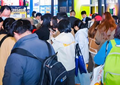 2026�Ϻ����и����뽨������չ