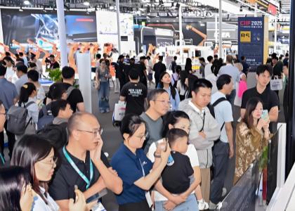 2026�����ǣ������������˲�ҵ���Զ���չ����