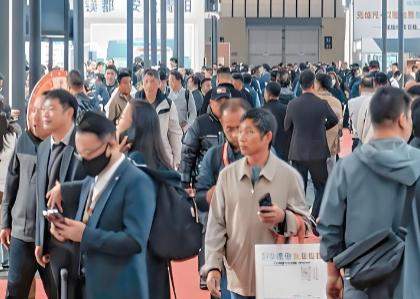 2026�Ͼ������������첩����